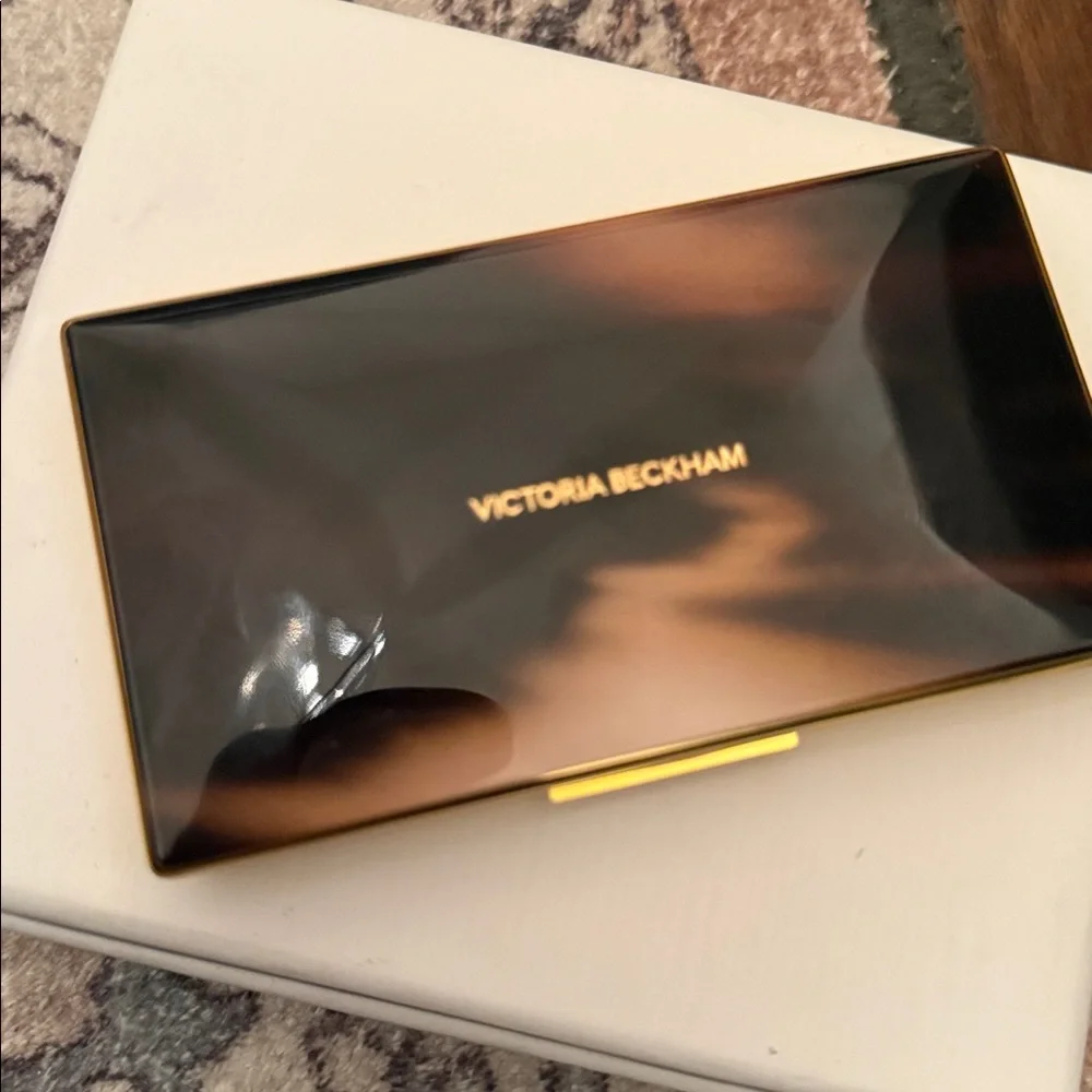 NEW NWT Victoria Beckham Matte Bronzing Brick contour